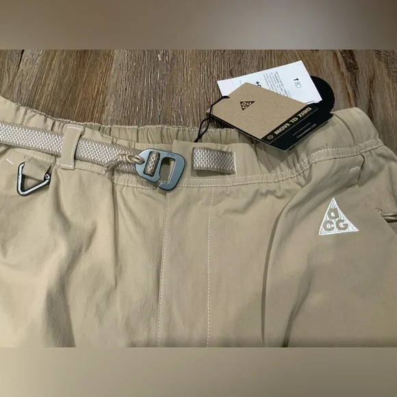 NWT Nike ACG Smith Summit Cargo Pant FN0428 247 Shorts Convertible Men's Sz S - Picture 3 of 12